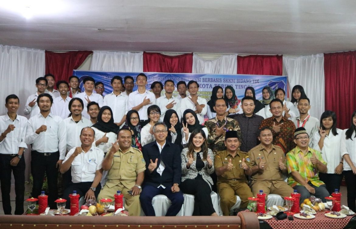 KEGIATAN BIMTEK DAN UJI SERTIFIKASI SKKNI BAGI ANGKATAN KERJA MUDA INDONESIA BIDANG TEKNOLOGI INFORMASI DAN KOMUNIKASI (TIK) DI KOTA TEBING TINGGI